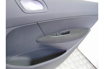 Guarnecido puerta trasera derecha, Peugeot 308 Premium 2009, 96809645