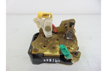 Cerradura puerta trasera derecha, Chrysler Pt Cruiser 2.0 Classic 2001