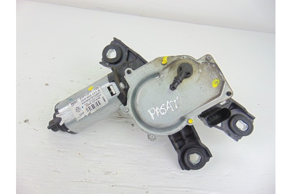 Motor limpia trasero, Volkswagen Passat Variant (3C5) Advance 2009, 3C9955711A