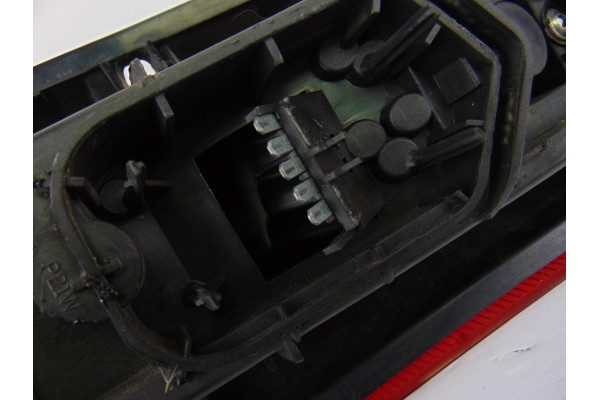 Piloto trasero izquierdo, Opel Meriva Enjoy 2006