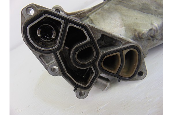 Enfriador aceite motor, Ford Focus Berlina (CB4) Trend 2009