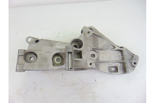 Soporte alternador, Nissan Almera (N16/E) Tekna 2005, 8200425034