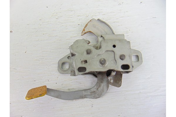 Cerradura capo, Mini Mini (R50,R53) One D 2004