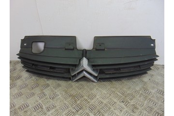 Rejilla delantera, Citroen C5 Berlina 2.0 HDi SX 2002, 9636751980