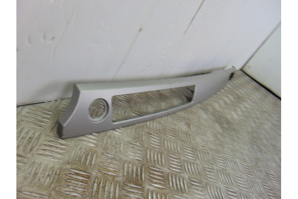 Molduras delanteras, Bmw Serie 3 Touring (E91) 320d 2006, 7132845