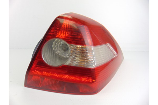 Piloto trasero derecho, Renault Megane Ii Classic Berlina Confort Authentique 2005