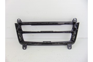 Molduras delanteras, Bmw Serie 3 Touring (F31) 318d 2014, 9207195