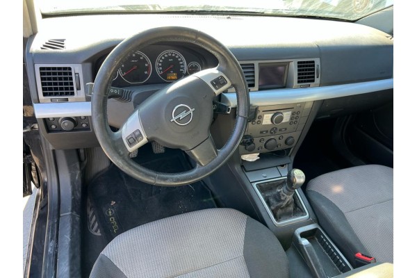 OPEL VECTRA C BERLINA Comfort