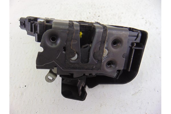 Cerradura puerta delantera derecha, Ford Focus Berlina (CB4) Trend 2009, 7M5AR21812AA