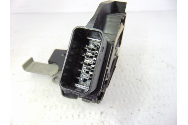 Cerradura puerta trasera derecha, Ford Focus Berlina (CB4) Trend 2009, 4M5AR26412BE