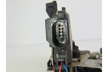 Cerradura puerta delantera izquierda, Audi A6 Avant (4B5) 3.0 2002, 4B1837015G