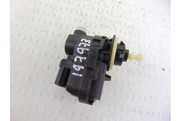 Motor regulacion faros, 90005925