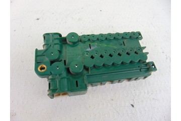 Caja reles / fusibles, Bmw Serie X5 (E53) 3.0d 2002, 8387543