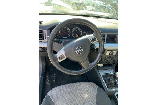 OPEL VECTRA C BERLINA Comfort