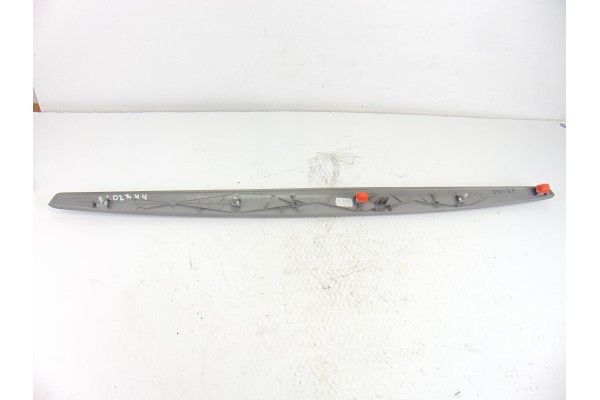 Molduras delanteras, Bmw Serie 1 Berlina (E81/E87) 118d 2010, 7124745