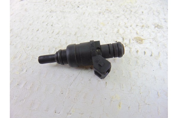 Inyector, Bmw Serie 5 Berlina (E39) 525i 2001, 1427240