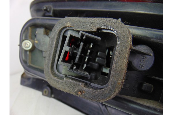 Piloto trasero derecho, Fiat Grande Punto (199) 1.9 8V Multijet Sport 2007