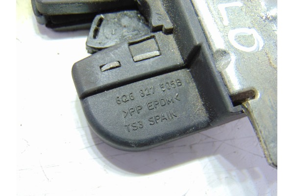 Cerradura maletero / porton, Volkswagen Polo Iv (9N1) Trendline 2003, 6Q6827505D