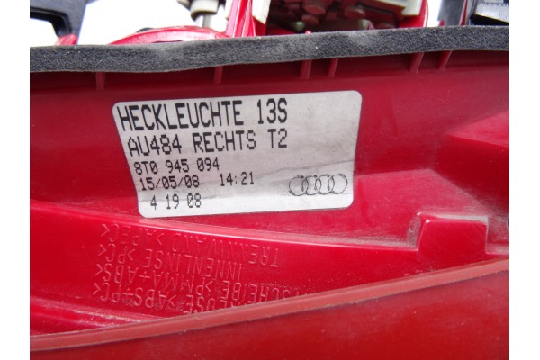 Piloto trasero derecho interior, Audi A5 Coupe (8T) 2.7 Tdi 2008, 8T0945094