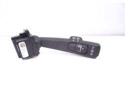 Mando limpia, Volvo V60 Familiar Summum 2014, 31394007