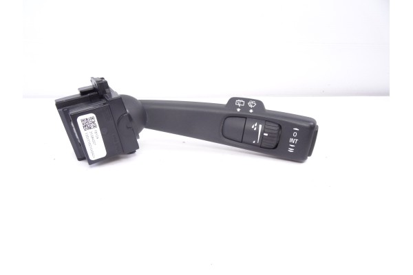 Mando limpia, Volvo V60 Familiar Summum 2014, 31394007