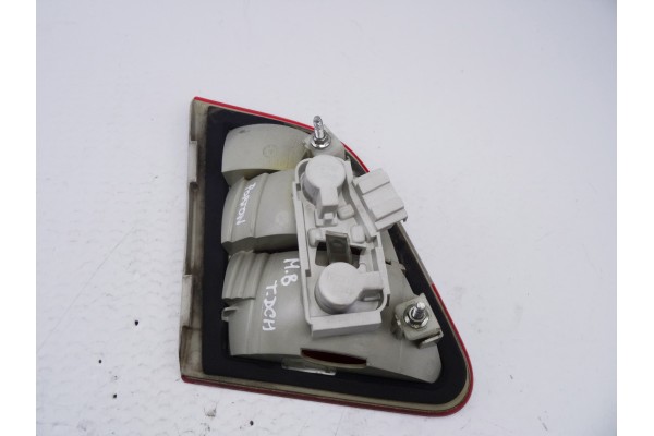 Piloto trasero derecho interior, Mercedes-benz Clase B (Bm 245) 200 Cdi (245.208) 2008, A1698201664