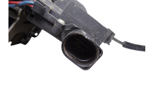 Cerradura puerta trasera izquierda, Skoda Octavia Berlina (1U2) Ambiente 2001