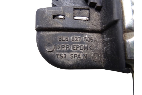Cerradura maletero / porton, Seat Ibiza (6L1) Reference 2007, 6L6827505A