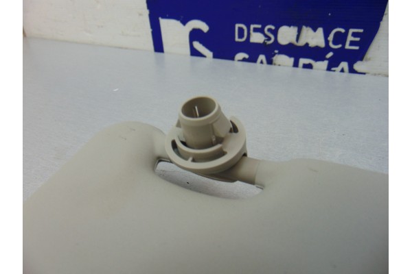 Parasol derecho, Nissan Micra (K14) Acenta 2019