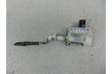 Tapa exterior combustible, Volkswagen Touran (1T2) Sport 2010, 1T0810773R