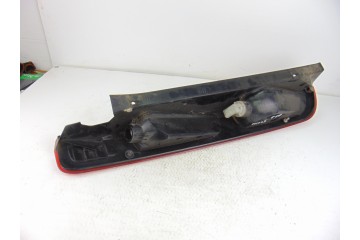 Piloto trasero derecho, Ford Focus Berlina (Cap) Ghia 2006