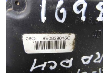 Cerradura puerta trasera derecha, Audi A4 Berlina (8E) 2.5 TDI (120kW) 2003, 8E0839016C