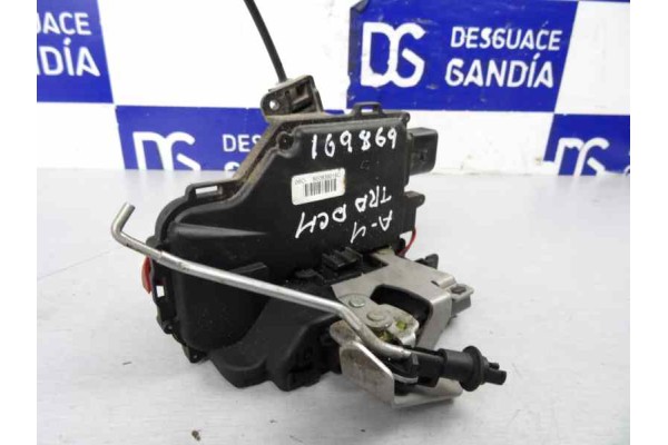 Cerradura puerta trasera derecha, Audi A4 Berlina (8E) 2.5 TDI (120kW) 2003, 8E0839016C