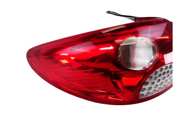 PILOTO TRASERO IZQUIERDO PEUGEOT 206 +