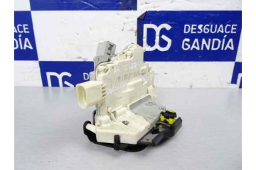 Cerradura puerta trasera izquierda, Audi A4 Avant (8E) 3.0 TDI Quattro 2005, 8E0839015AA