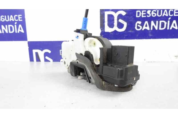 Cerradura puerta delantera derecha, Opel Astra J Sports Tourer Sport 2011