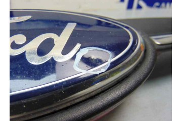 Rejilla delantera, Ford Focus Berlina (CB8) Trend 2012, 8M51-BA133-B