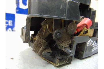 Cerradura puerta trasera derecha, Jeep Grand Cherokee (Wj/wg) 2.7 CRD Laredo 2002