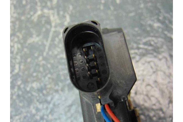Cerradura puerta delantera derecha, Audi A6 Avant (4B5) 2.7 T Quattro 2001, 4B1837016B