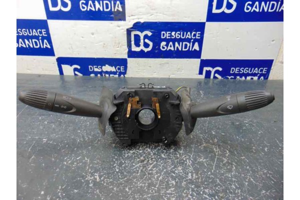 Mando luces, Fiat I Doblò Cargo 1.3 JTD SX Furgón 2009