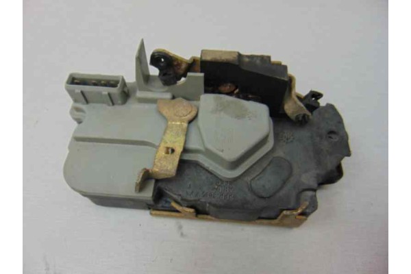Cerradura puerta trasera derecha, Peugeot 206 Xr 1999