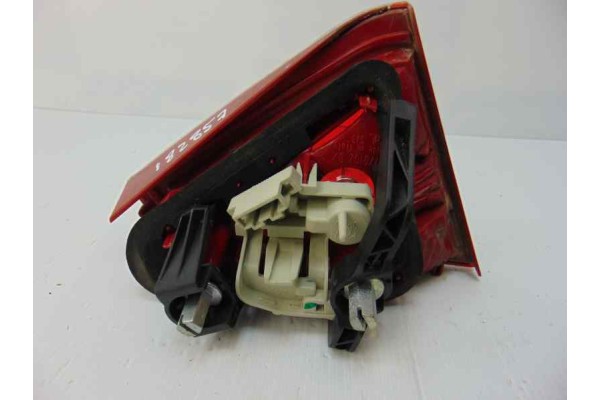 Piloto trasero derecho interior, Audi A5 Coupe (8T) 2.7 Tdi 2010, 8T0945094