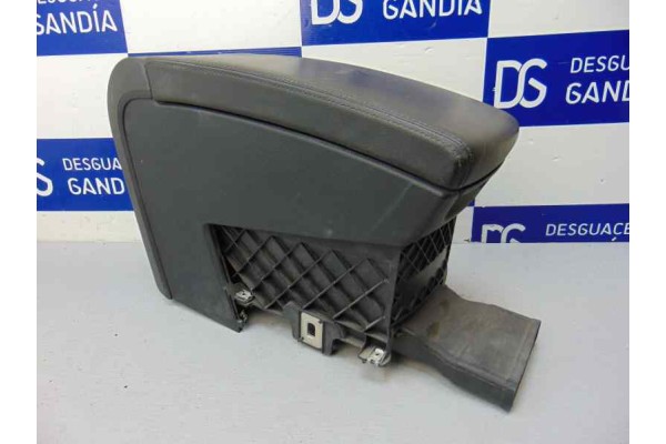 Apoyabrazos central, Volkswagen Passat Berlina (3C2) Advance, 3C0863319S