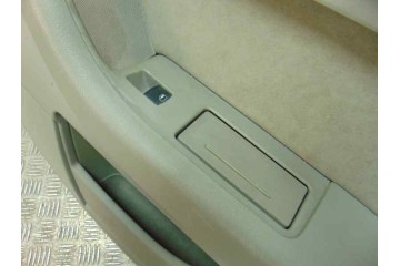 Guarnecido puerta trasera derecha, Audi A6 Berlina (4F2) 3.0 TDI Quattro (165kW) 2004