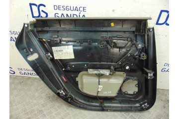 Guarnecido puerta trasera derecha, Audi A6 Berlina (4F2) 3.0 TDI Quattro (165kW) 2004