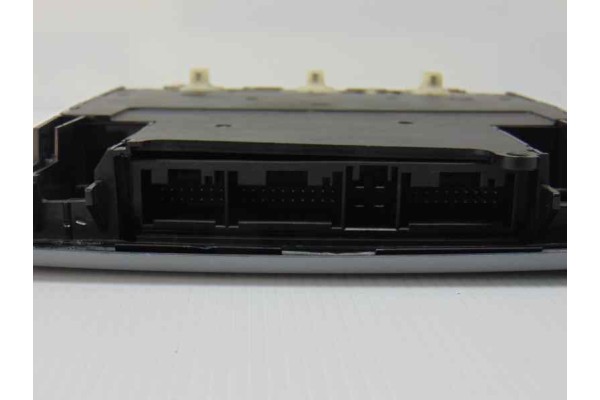 Luz interior, Bmw Serie 1 Berlina (E81/E87) 118d 2008, 9197737