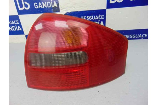 Piloto trasero derecho, Audi A6 Berlina (4B2) 2.8 Quattro 2000, 4B5945096