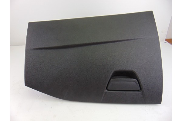 Guantera, Ford Focus Berlina (CB8) Trend 2011, BM51A06044AHW