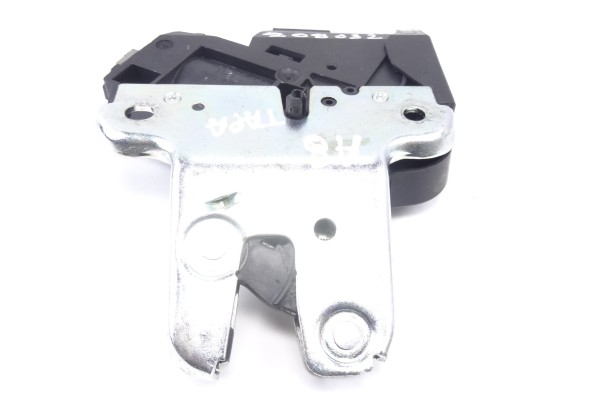 Cerradura maletero / porton, Audi A8 (4E) 3.0 TDI Quattro 2005, 4E0827645