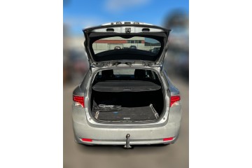 TOYOTA AVENSIS CROSS SPORT (T27) Advance